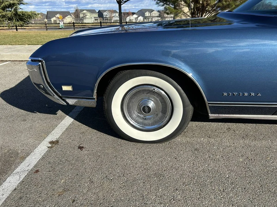 1969 Buick Riviera 2nd Gen - Image 6 of 24