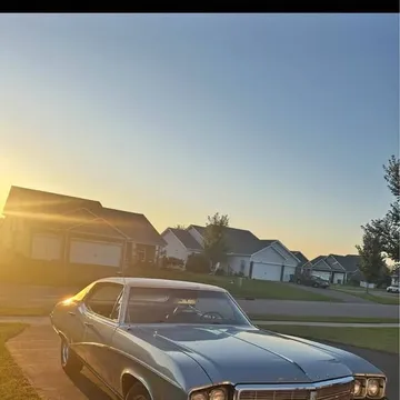 1969 Buick Skylark Custom Sedan 4D