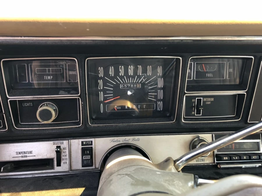 1969 Buick Wildcat - Image 4 of 6