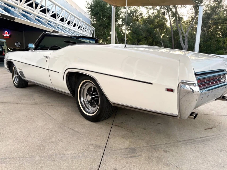 1969 Buick Wildcat - Image 15 of 31
