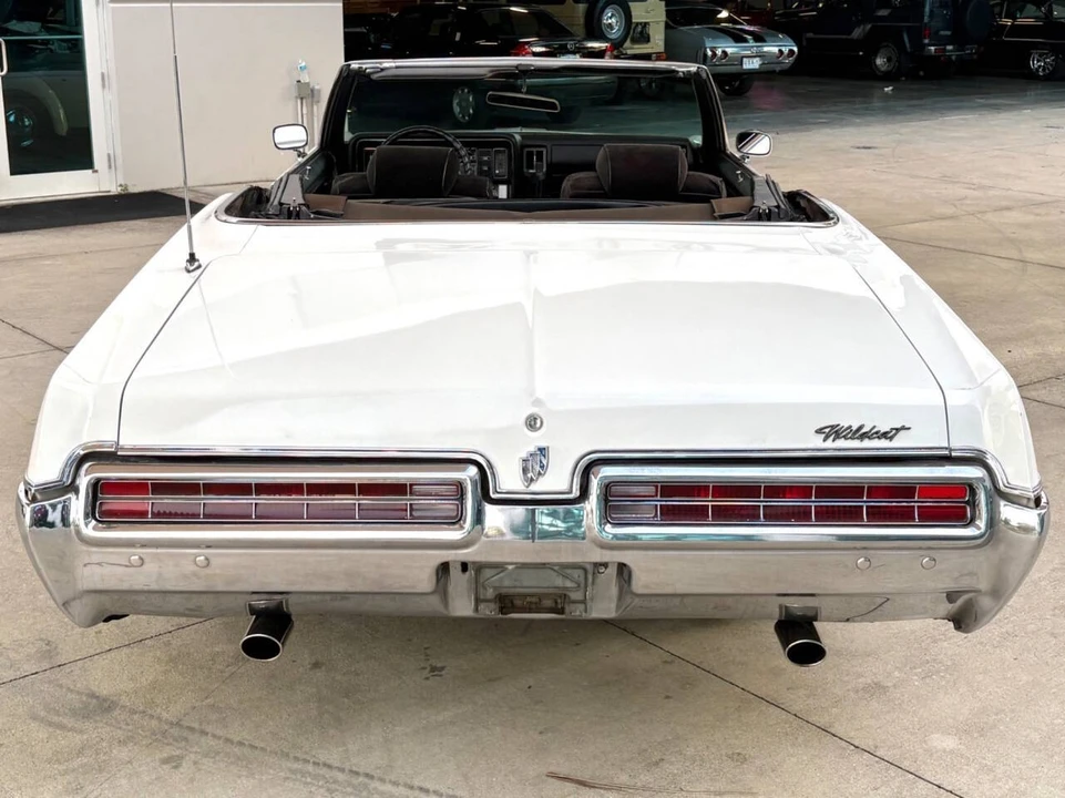 1969 Buick Wildcat - Image 8 of 31
