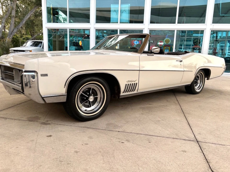 1969 Buick Wildcat - Image 12 of 31
