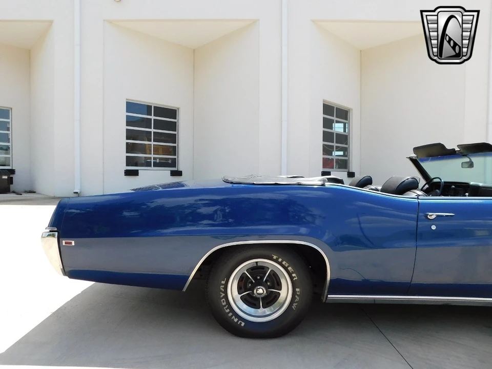 1969 Buick Wildcat - Image 13 of 21