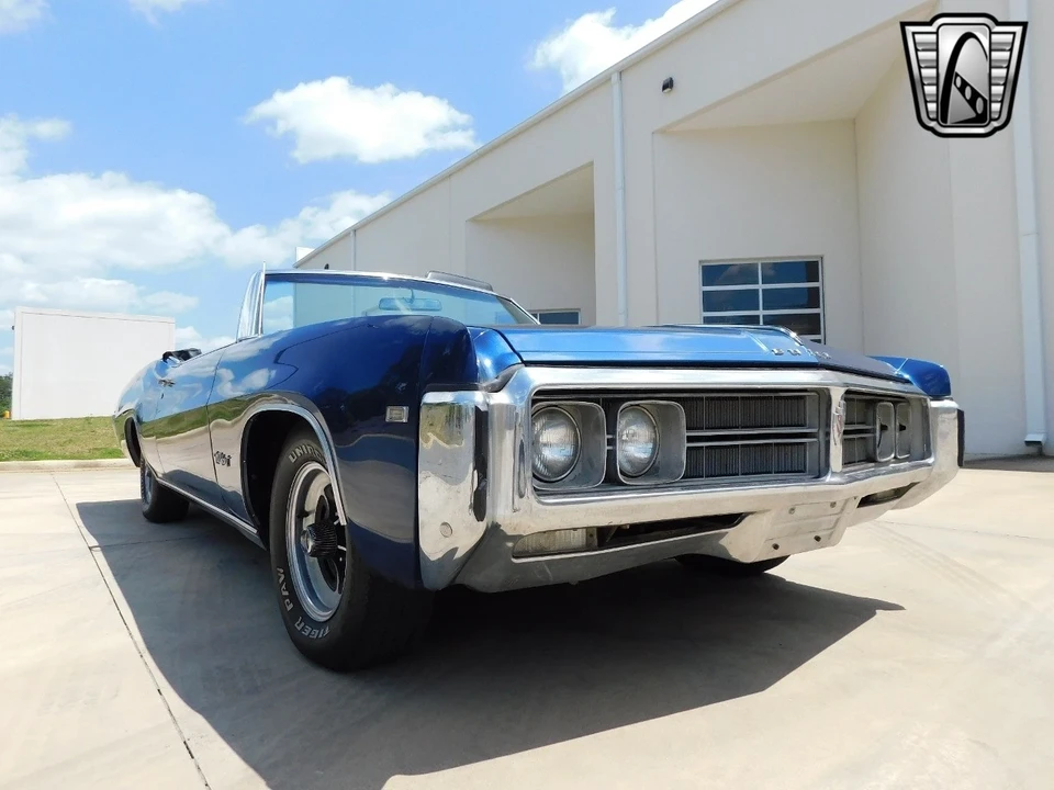 1969 Buick Wildcat - Image 17 of 21