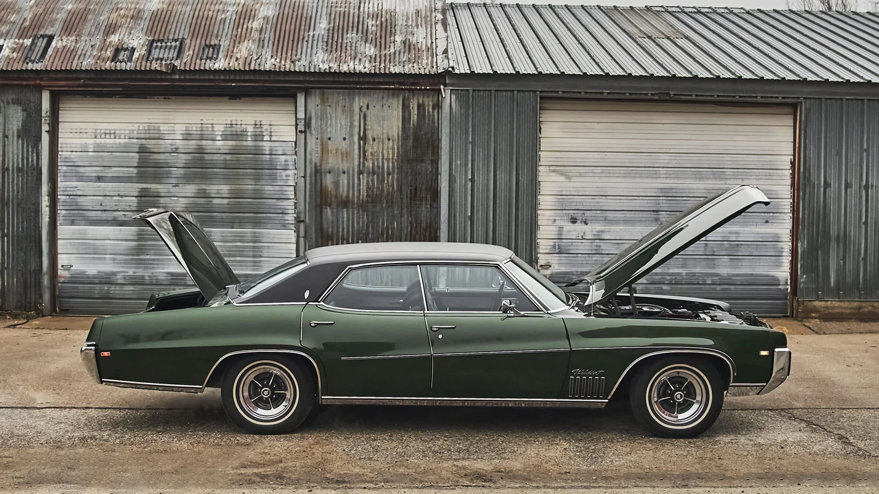 1969 Buick Wildcat - Image 7 of 31