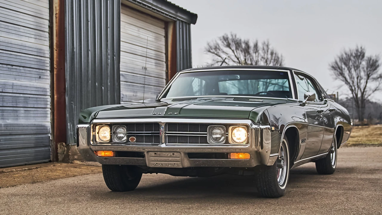 1969 Buick Wildcat - Image 11 of 31