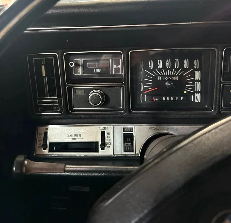 1969 Buick Wildcat - Image 7 of 16