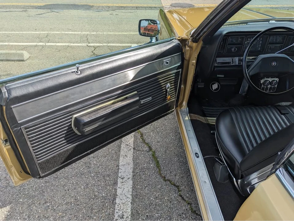 1969 Buick Wildcat - Image 14 of 16