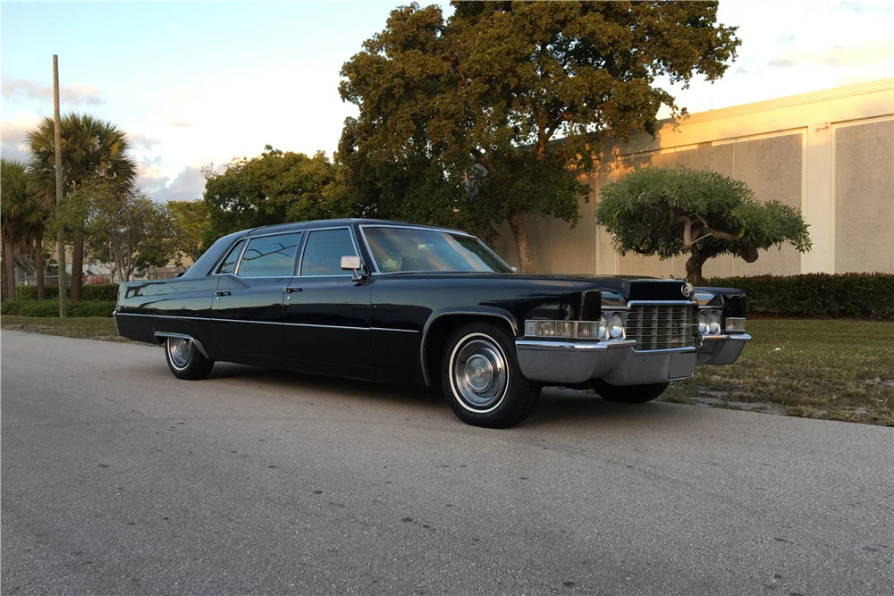 1969 Cadillac Series 70 & 75 - Image 2 of 9