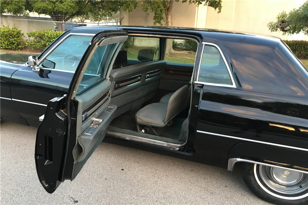 1969 Cadillac Series 70 & 75 - Image 7 of 9