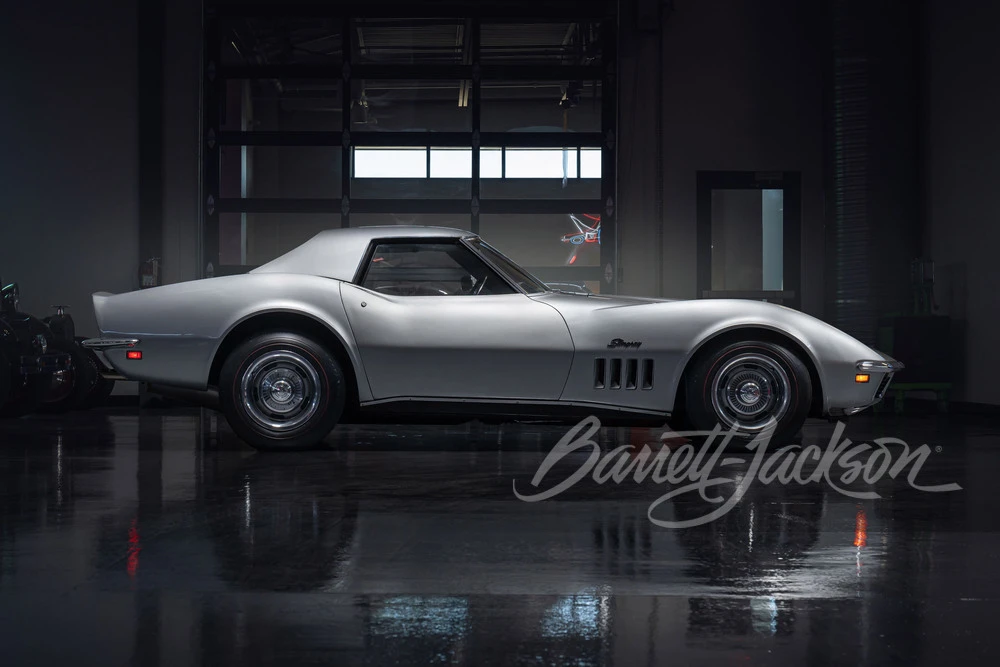 1969 Chevrolet Corvette C3 - Image 16 of 16