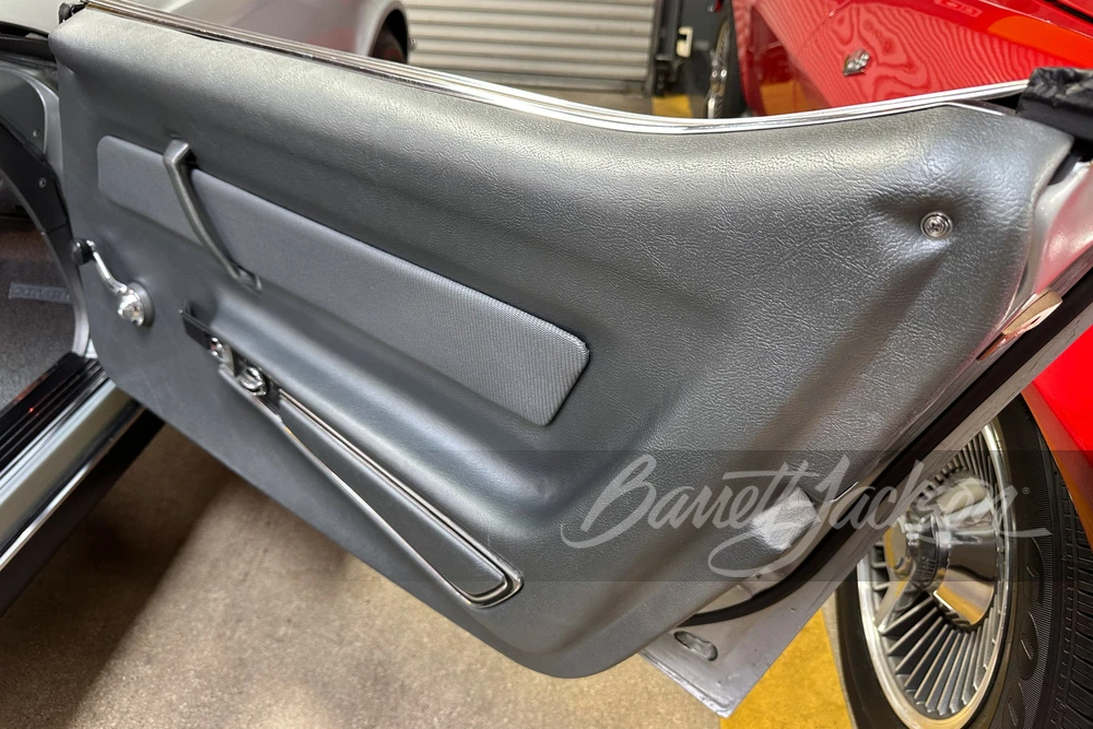 1969 Chevrolet Corvette C3 - Image 25 of 31