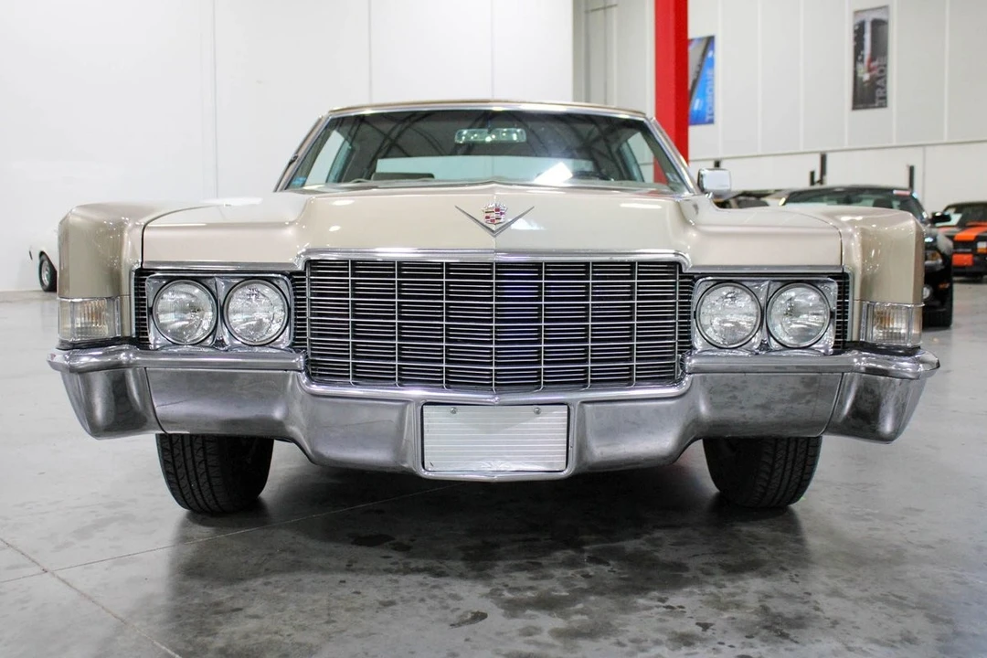 1969 Cadillac DeVille 3rd Gen - Image 9 of 21
