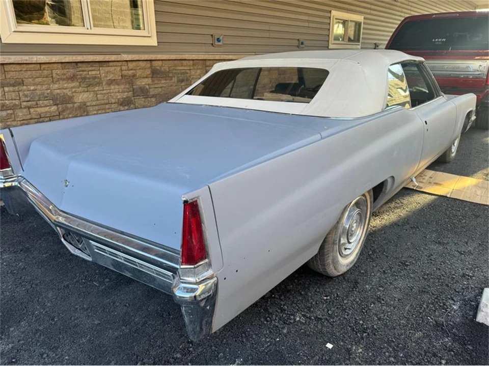 1969 Cadillac DeVille 3rd Gen - Image 16 of 31