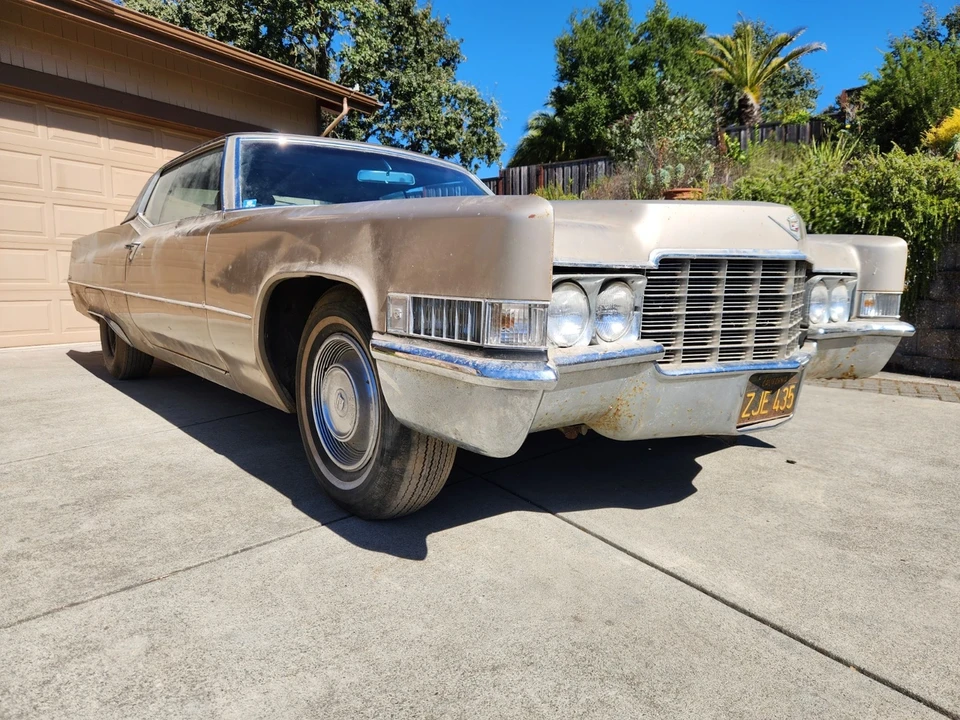 1969 Cadillac DeVille 3rd Gen - Image 2 of 15
