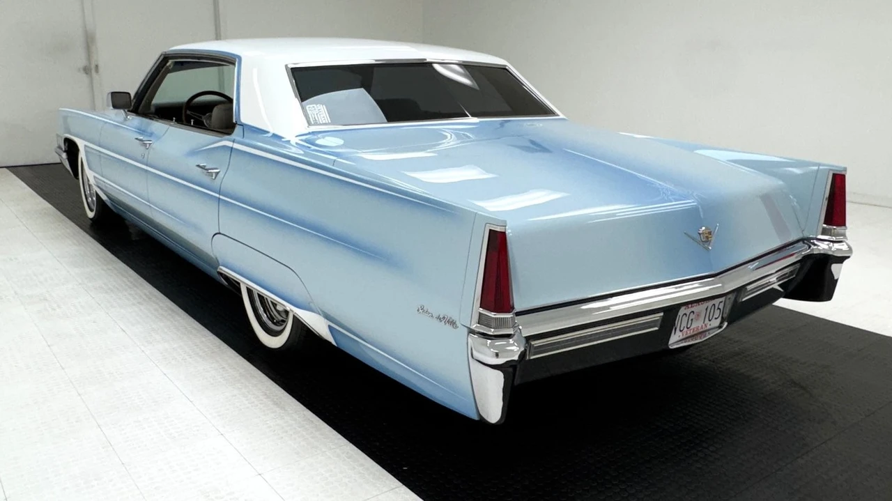 1969 Cadillac DeVille 3rd Gen - Image 3 of 31