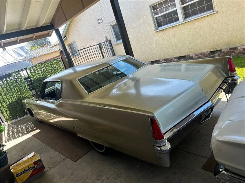 1969 Cadillac DeVille 3rd Gen - Image 11 of 17