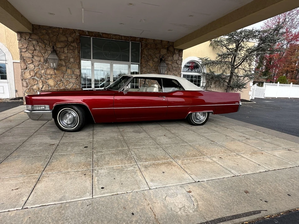 1969 Cadillac DeVille 3rd Gen - Image 25 of 31
