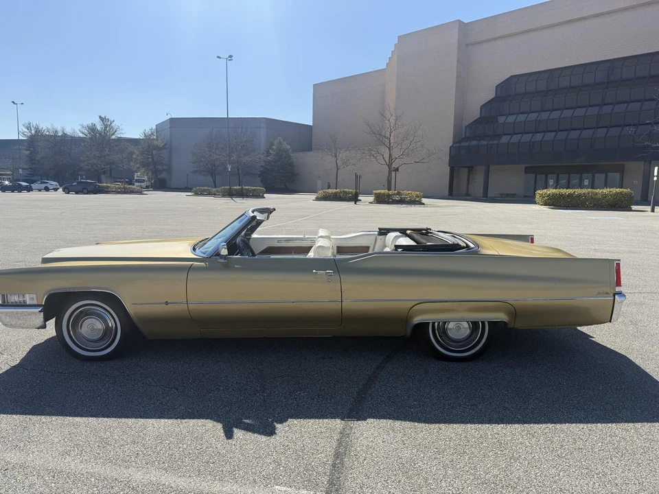 1969 Cadillac DeVille 3rd Gen - Image 25 of 31