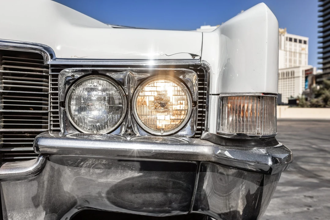 1969 Cadillac DeVille 3rd Gen - Image 15 of 31