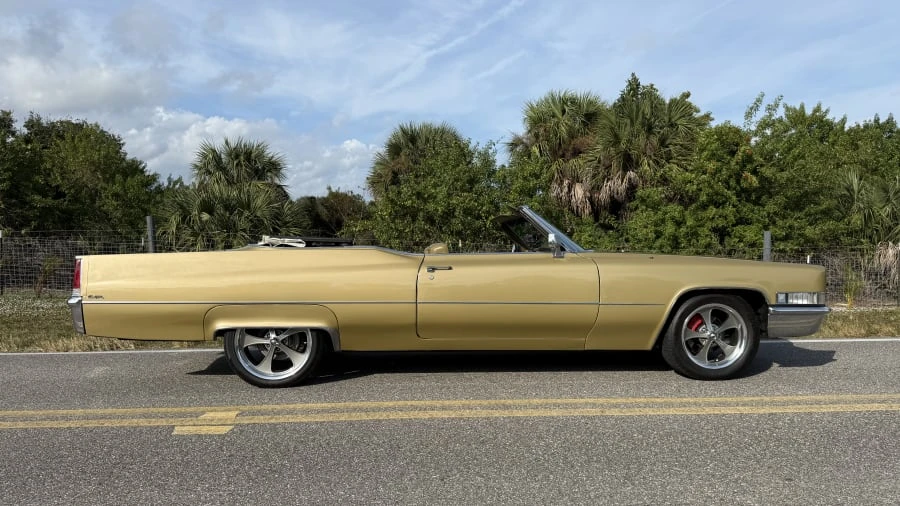 1969 Cadillac DeVille 3rd Gen - Image 2 of 15