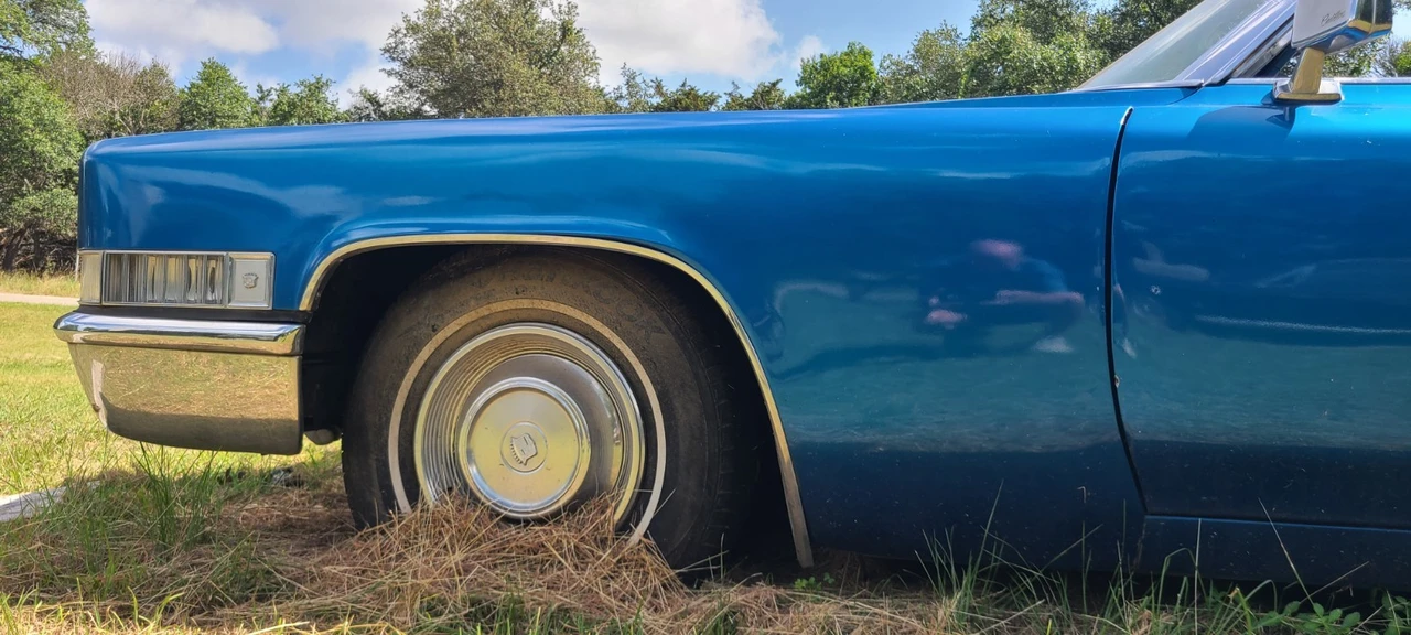 1969 Cadillac DeVille 3rd Gen - Image 9 of 31