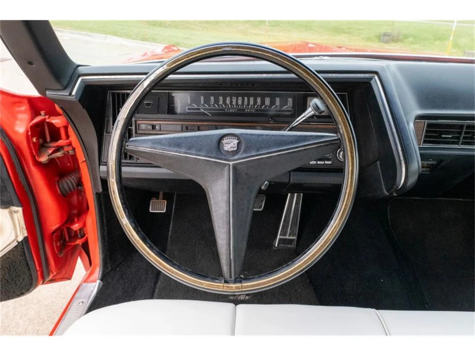 1969 Cadillac DeVille 3rd Gen - Image 15 of 31