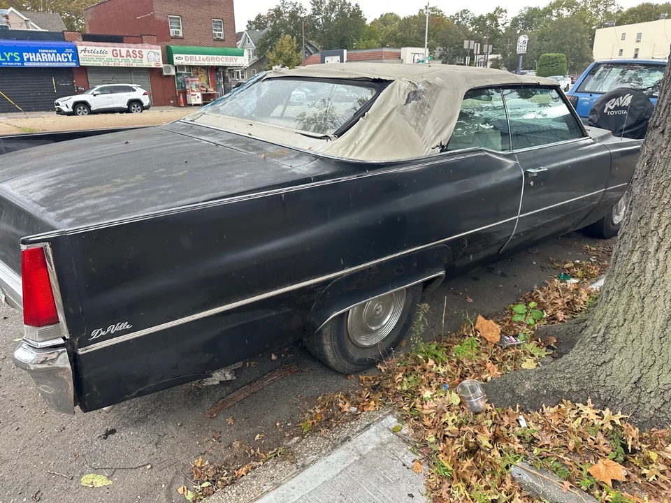 1969 Cadillac DeVille 3rd Gen - Image 6 of 19