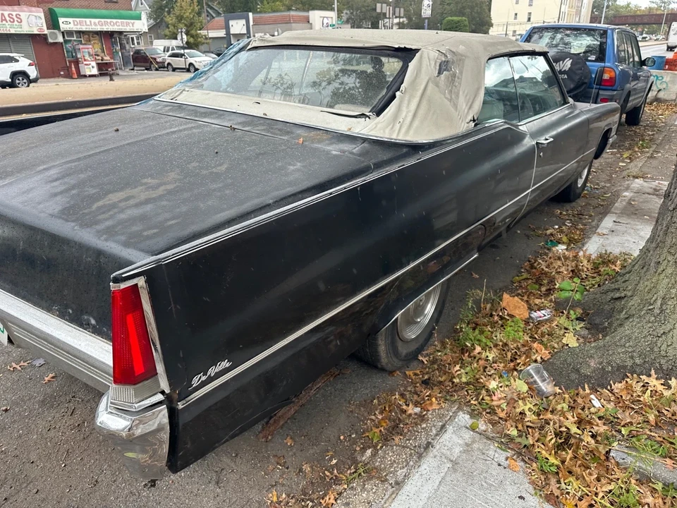 1969 Cadillac DeVille 3rd Gen - Image 11 of 19