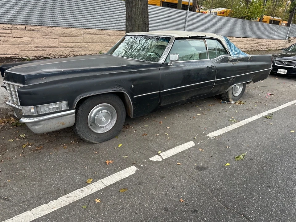 1969 Cadillac DeVille 3rd Gen - Image 2 of 19