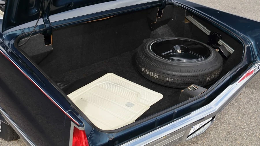 1969 Cadillac DeVille 3rd Gen - Image 22 of 23