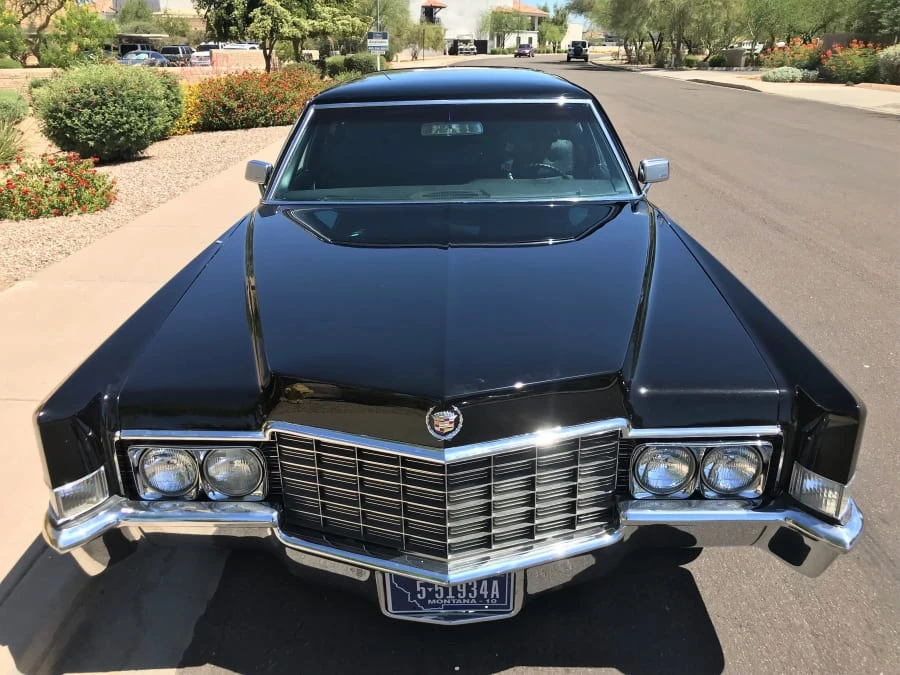 1969 Cadillac Series 70 & 75 - Image 10 of 12