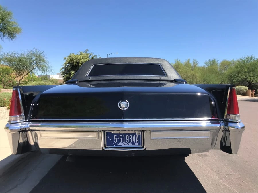 1969 Cadillac Series 70 & 75 - Image 9 of 12