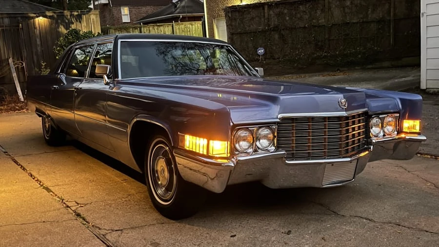 1969 Cadillac Series 70 & 75 - Image 16 of 24