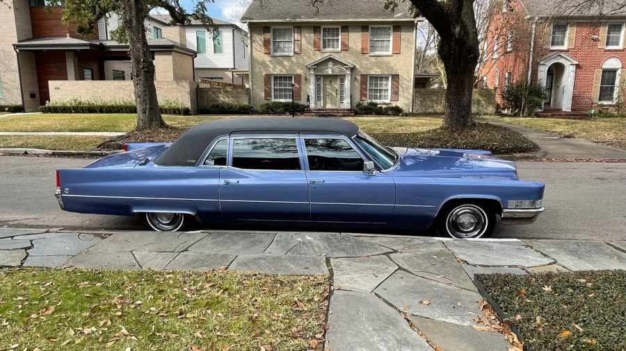 1969 Cadillac Series 70 & 75 - Image 24 of 24