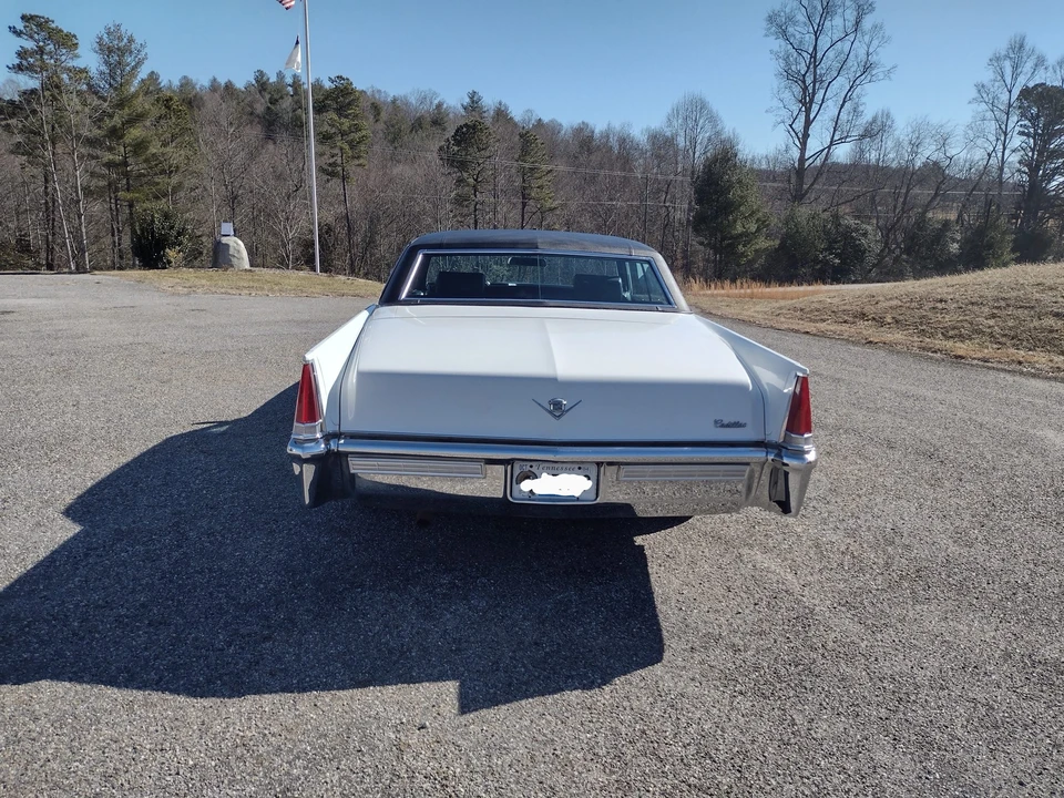 1969 Cadillac DeVille 3rd Gen - Image 5 of 31