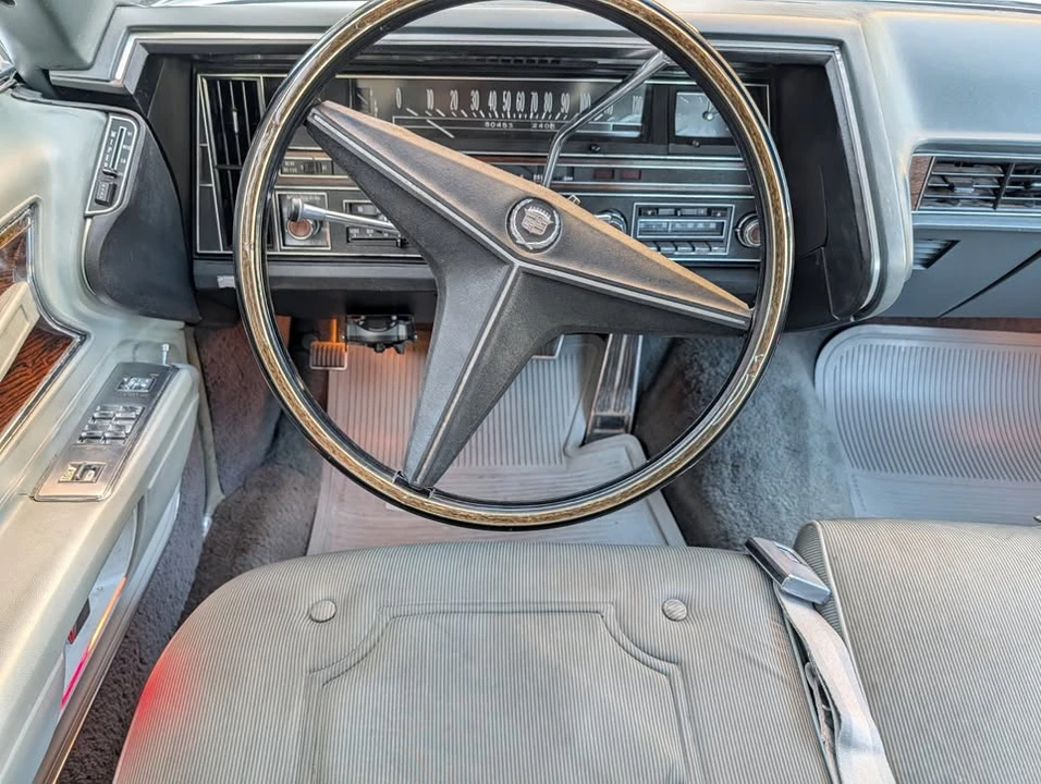 1969 Cadillac Fleetwood - Image 13 of 18