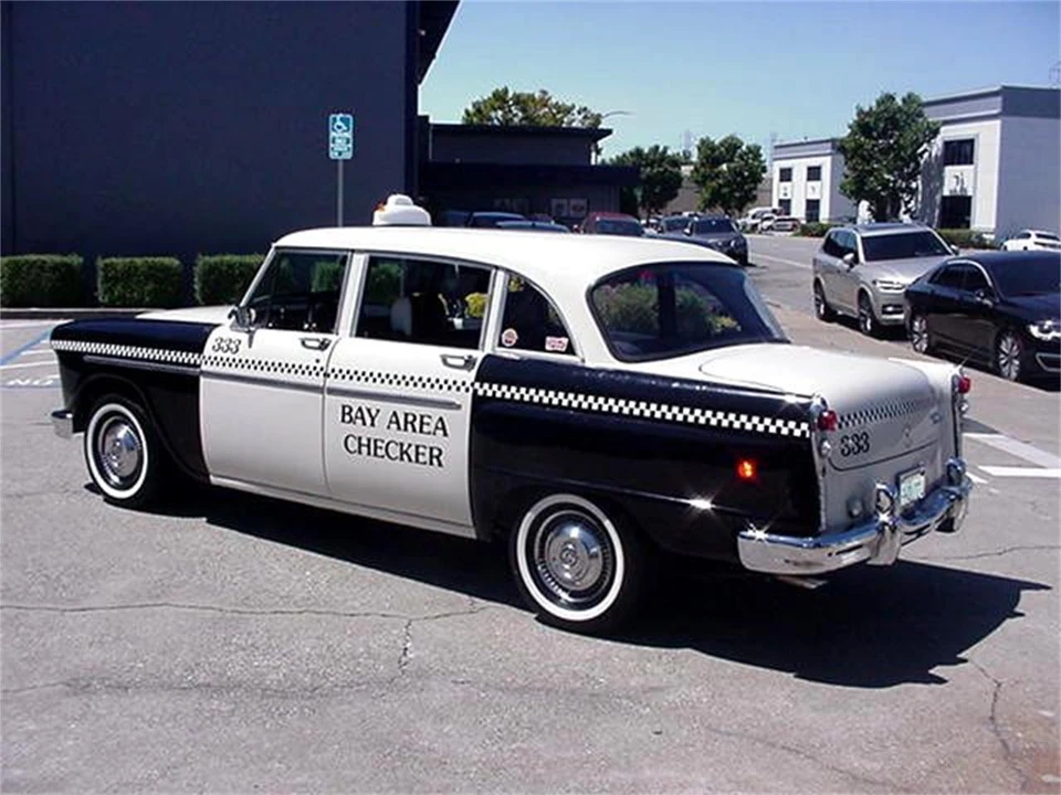 1969 Checker - Image 4 of 21
