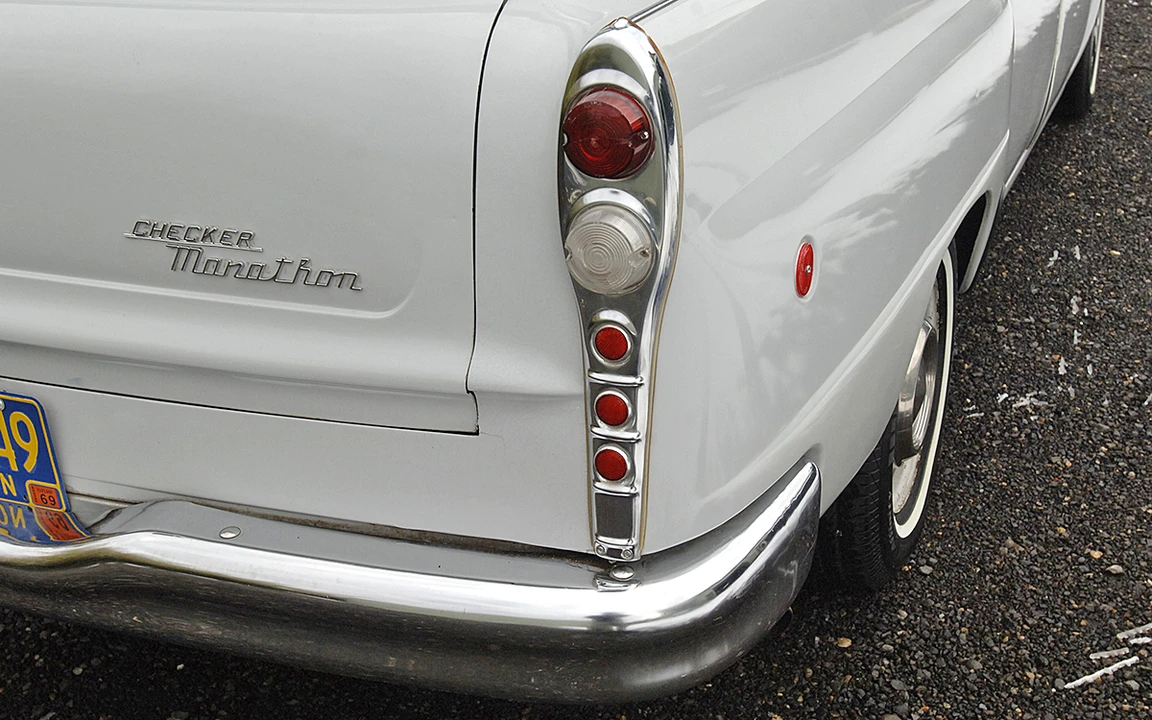 1969 Checker - Image 29 of 31