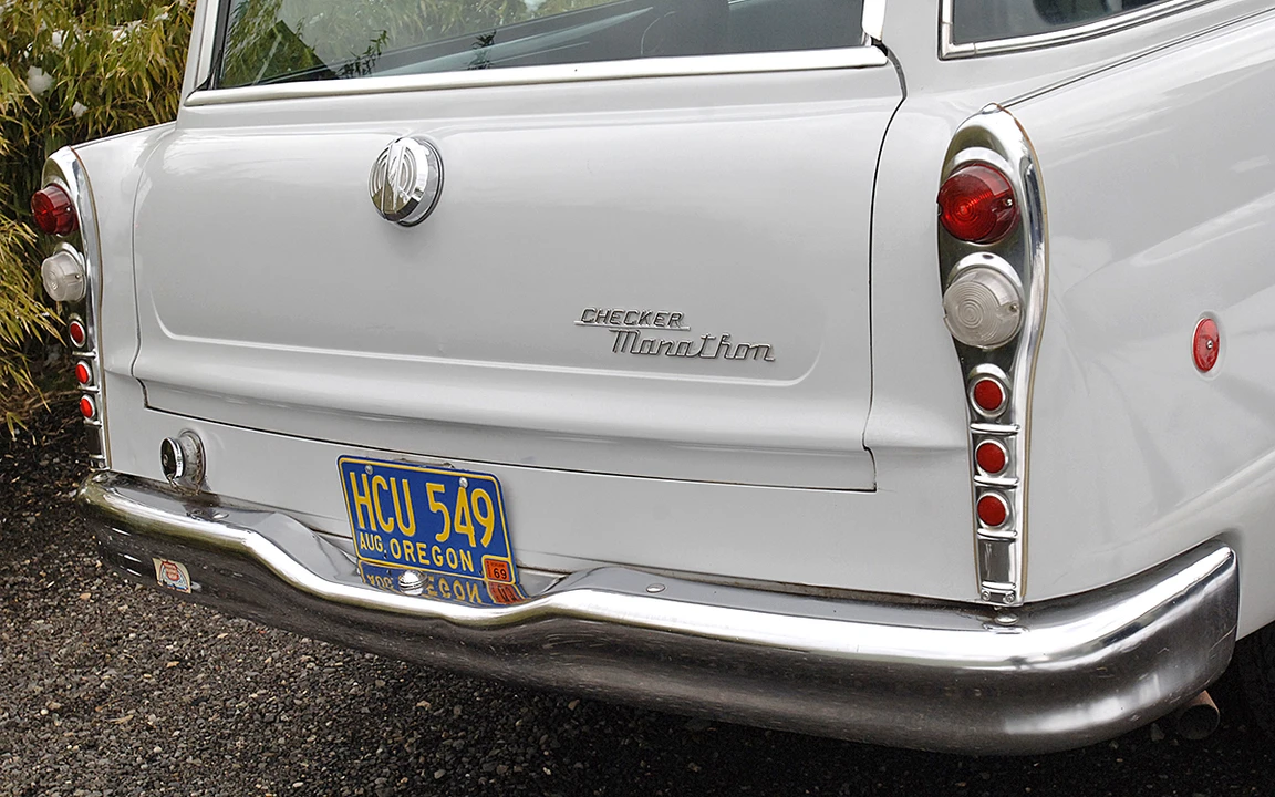 1969 Checker - Image 28 of 31