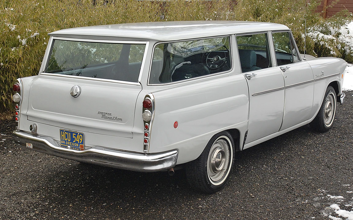 1969 Checker - Image 25 of 31