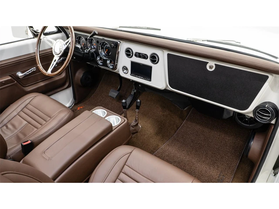 1969 Chevrolet K5 Blazer 1st Gen - Image 19 of 31