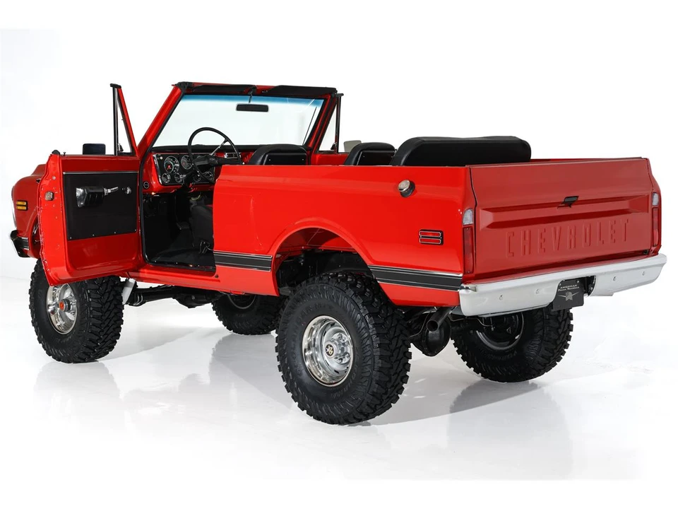1969 Chevrolet K5 Blazer 1st Gen - Image 10 of 31