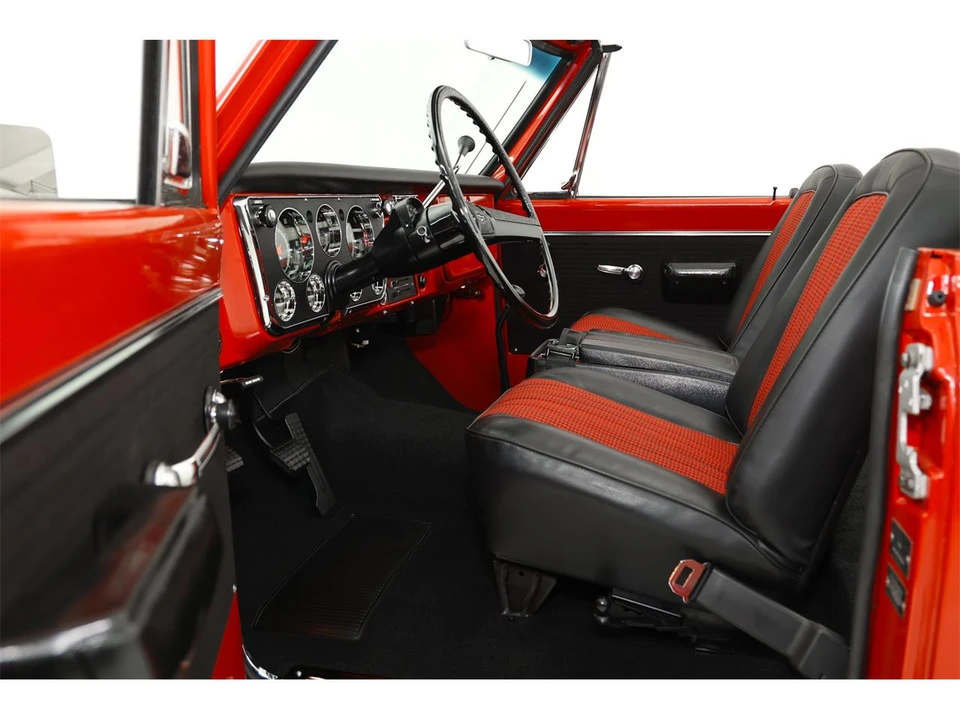 1969 Chevrolet K5 Blazer 1st Gen - Image 13 of 31