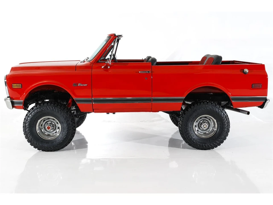 1969 Chevrolet K5 Blazer 1st Gen - Image 9 of 31