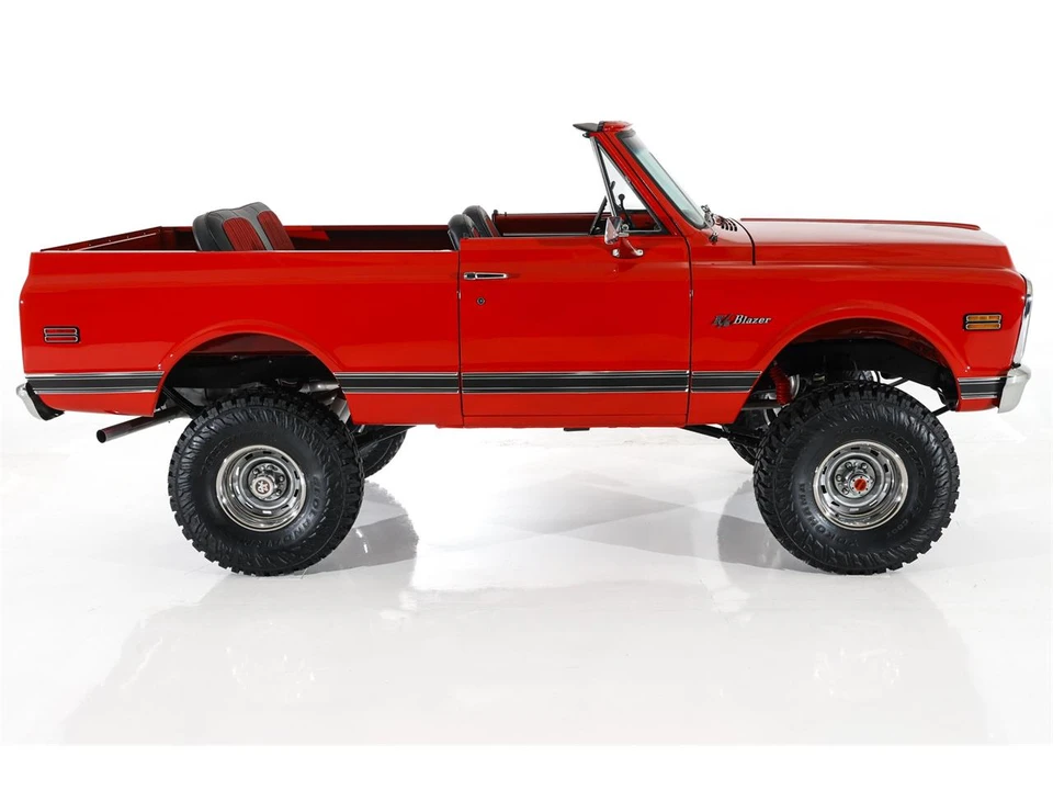1969 Chevrolet K5 Blazer 1st Gen - Image 27 of 31