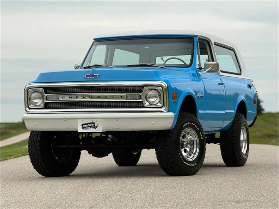1969 Chevrolet K5 Blazer 1st Gen - Image 13 of 31