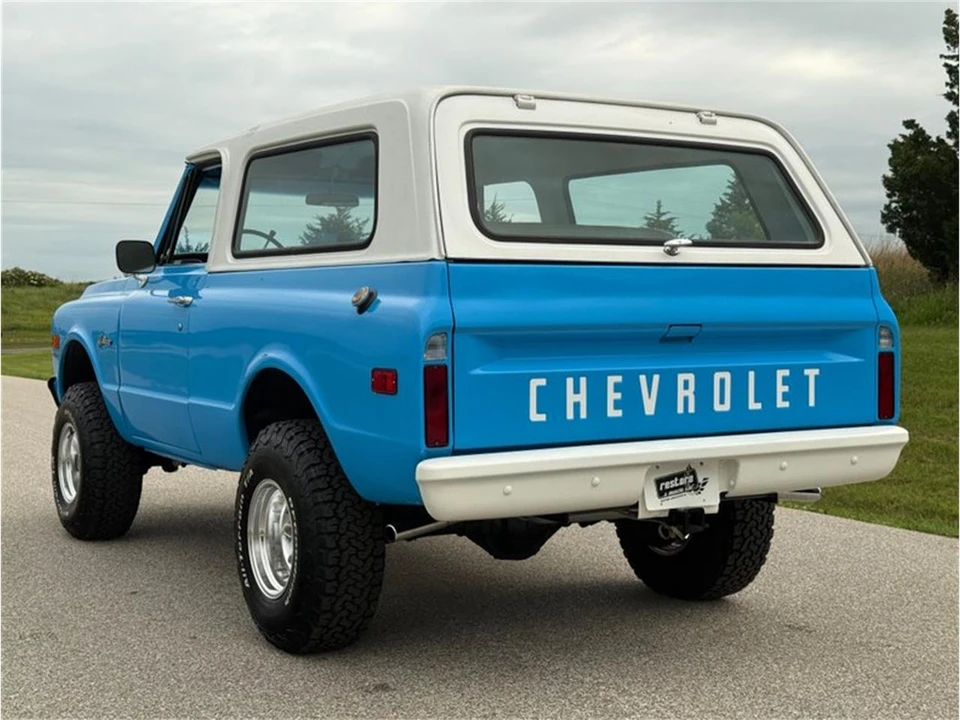 1969 Chevrolet K5 Blazer 1st Gen - Image 21 of 31