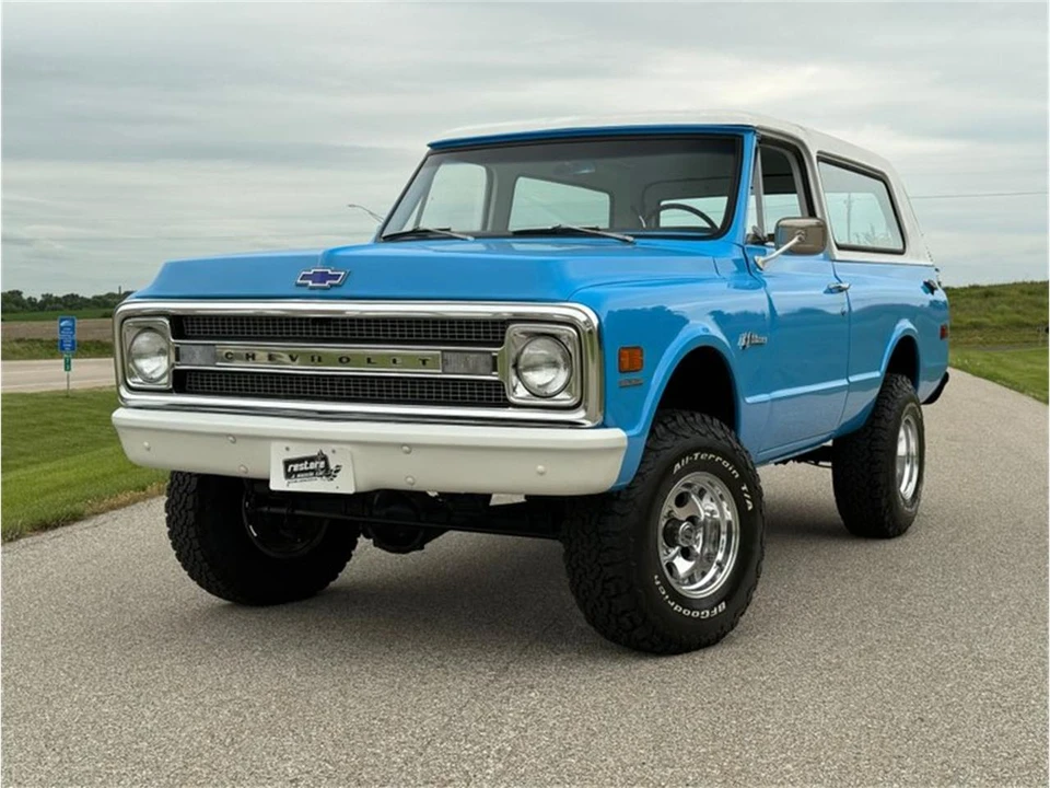 1969 Chevrolet K5 Blazer 1st Gen - Image 18 of 31