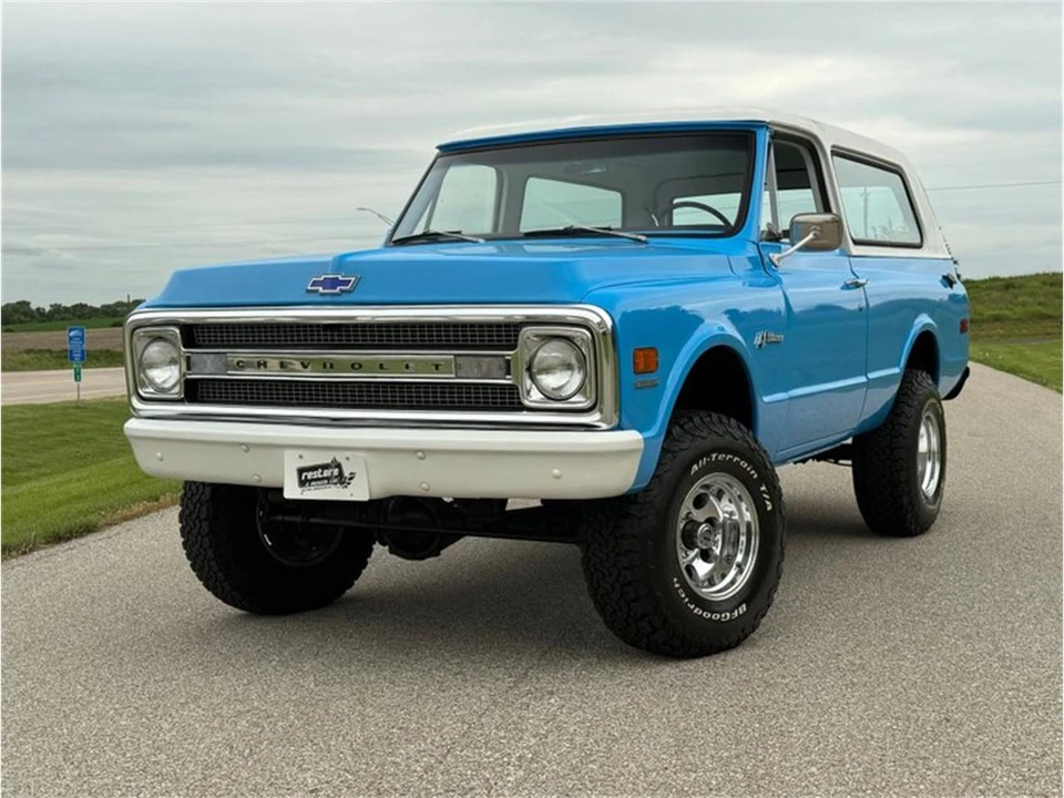 1969 Chevrolet K5 Blazer 1st Gen - Image 19 of 31